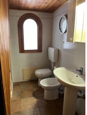 Shower, hair dryer, bidet, towels - Casa Marcantonio (Castellammare del Golfo)