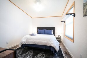 3 Schlafzimmer, Schreibtisch, kostenloses WLAN, Bettwäsche