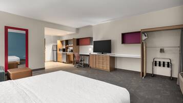 Iron/ironing board, free WiFi