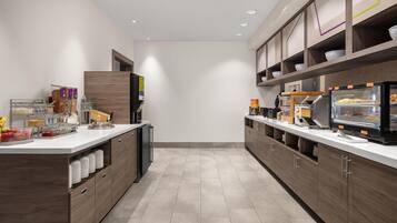 Tägliches inbegriffenes Frühstücksbuffet