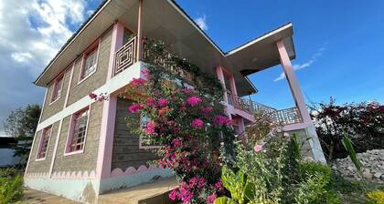 Cozy1-bedroom with WIFI, Pool in enchanting Machakos 8