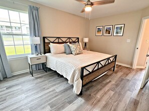 Condo, Multiple Beds, Balcony, Pool View (Colony Club P6) | 2 bedrooms, individually decorated, individually furnished, bed sheets - Colony Club (Gulf Shores)