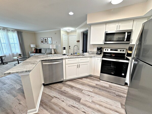 House, Multiple Beds, Balcony, Pool View (Colony Club P6) | Private kitchen | Coffee/tea maker