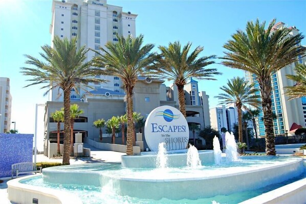 Indoor pool - Escapes To The Shores (Orange Beach)
