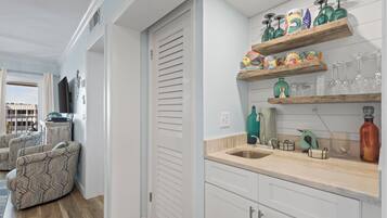 Condo, Multiple Beds, Pool Access, Ocean View (Gulf Shores Plantation 1306) | Interior