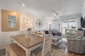Condo, Multiple Beds, Pool Access, Ocean View (Gulf Shores Plantation 1306) | Living area
