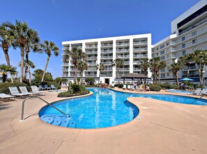 Pool - Gulf Shores Surf & Racquet Club (Gulf Shores)
