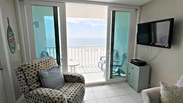 Condo, Multiple Beds, Patio, Beach View (Island Shores 550) | Living area