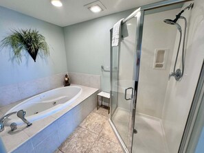 Condo, Multiple Beds, Balcony (Island Tower 1203) | Bathroom | Towels - Island Tower (Gulf Shores)