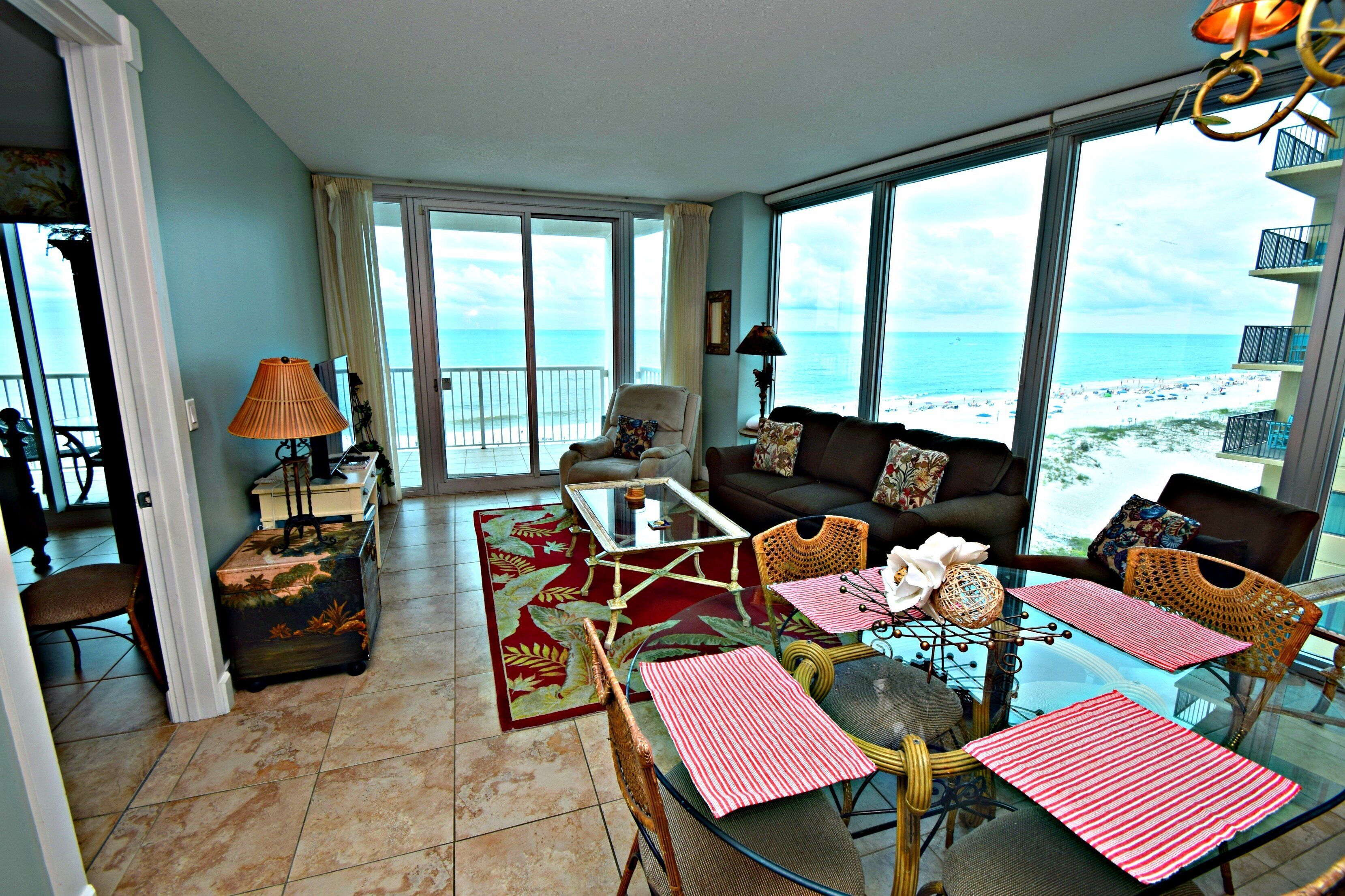 Apartment, Mehrere Betten, Poolzugang (Island Tower 703) | Wohnbereich