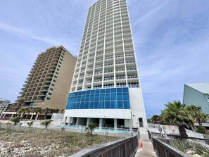 Exterior - Island Tower (Gulf Shores)