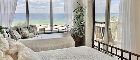 Condo, Multiple Beds, Balcony (Marlin Key 2C) | 3 bedrooms, individually decorated, individually furnished, bed sheets
