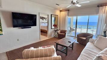 Condo, Multiple Beds, Balcony (Marlin Key 2F) | Living area