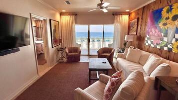 Condo, Multiple Beds, Balcony (Marlin Key 2F) | Living area