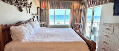 3 habitaciones, decoración personalizada y muebles diferentes