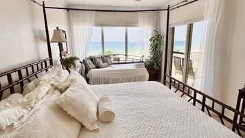 3 bedrooms, individually decorated, individually furnished, bed sheets