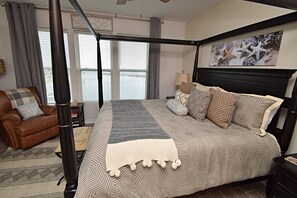 Condo, Multiple Beds, Balcony (Navy Cove Harbor 2202) - Navy Core Harbor (Gulf Shores)