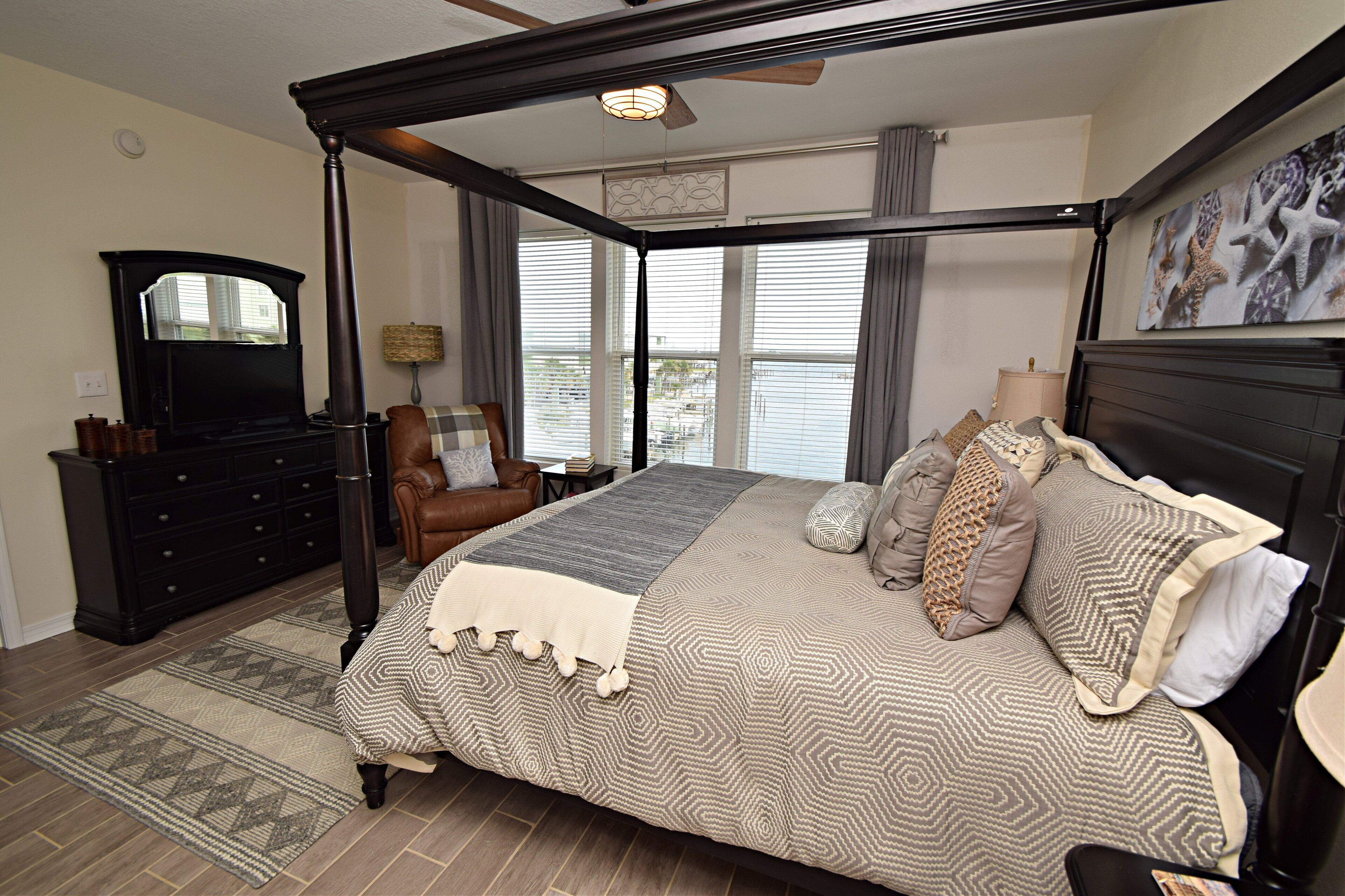 Condo, Multiple Beds, Balcony (Navy Cove Harbor 2202)