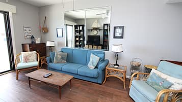 Appartement, meerdere bedden, balkon (Phoenix II 2143) | Woonruimte | Een mp3-dock