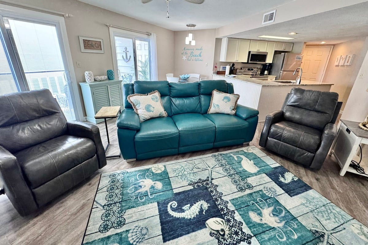 Condo, Multiple Beds, Balcony, Pool View (Regatta 203C) | Living area