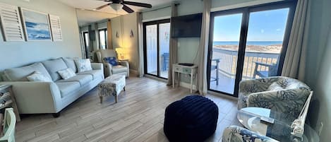 Condo, Multiple Beds, Pool Access, Beach View (Regatta 102A) | Living area