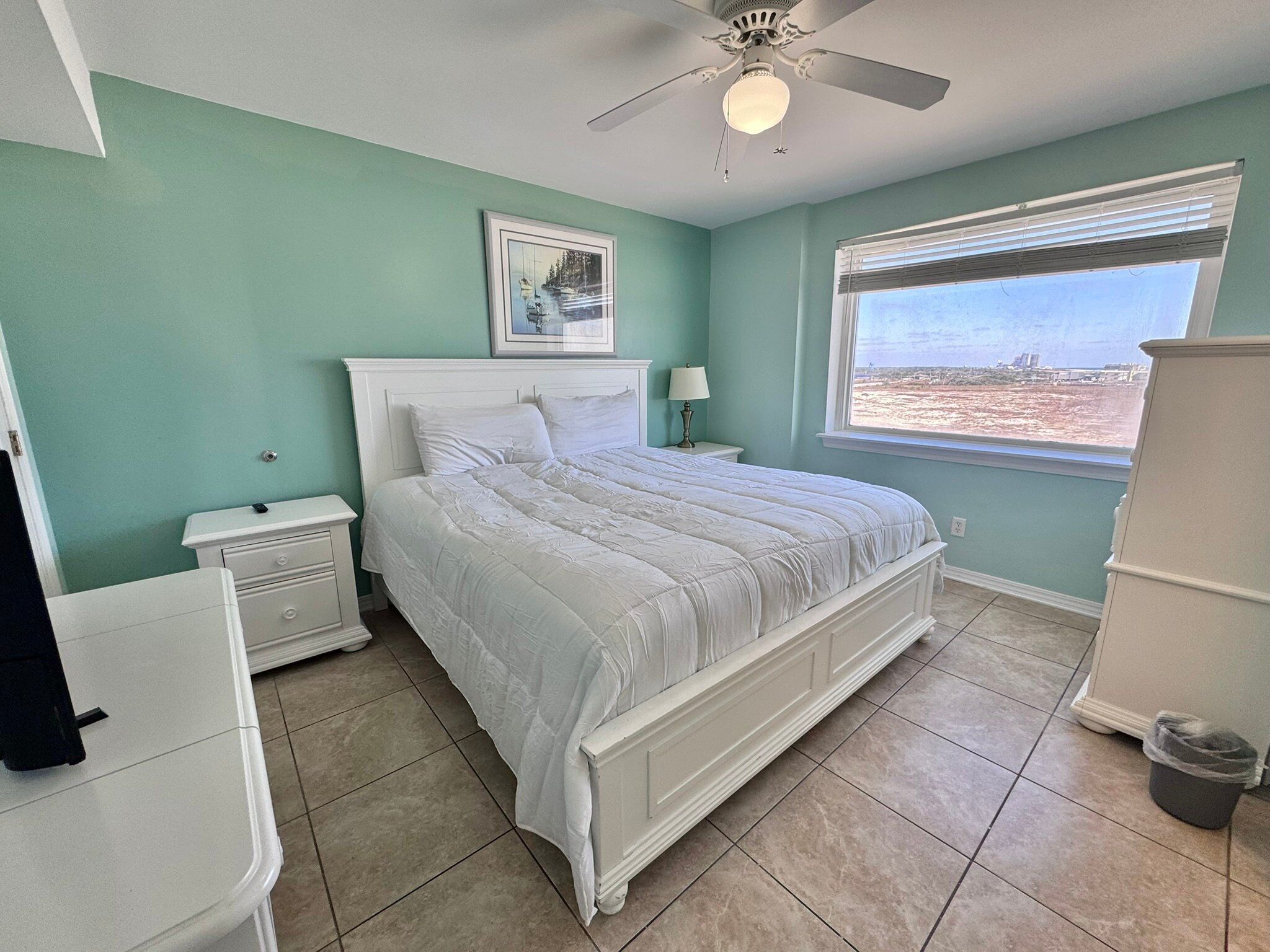 Condo, Plusieurs lits, balcon (Royal Palms 701) | 2 chambres, décor unique, ameublement unique, literie fournie