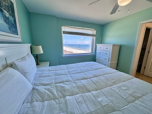 Condo, Multiple Beds, Balcony (Royal Palms 701) | 2 bedrooms, individually decorated, individually furnished, bed sheets - Royal Palms (Gulf Shores)