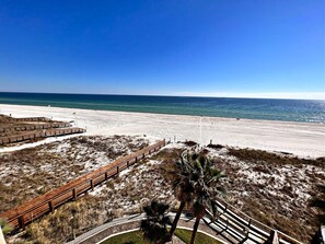 Beach nearby - Summerhouse (Orange Beach)