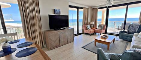 Apartment, Mehrere Betten, Balkon, Meerblick (Summerhouse 501A) | Wohnbereich