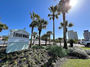 Exterior detail - Tradewinds (Orange Beach)