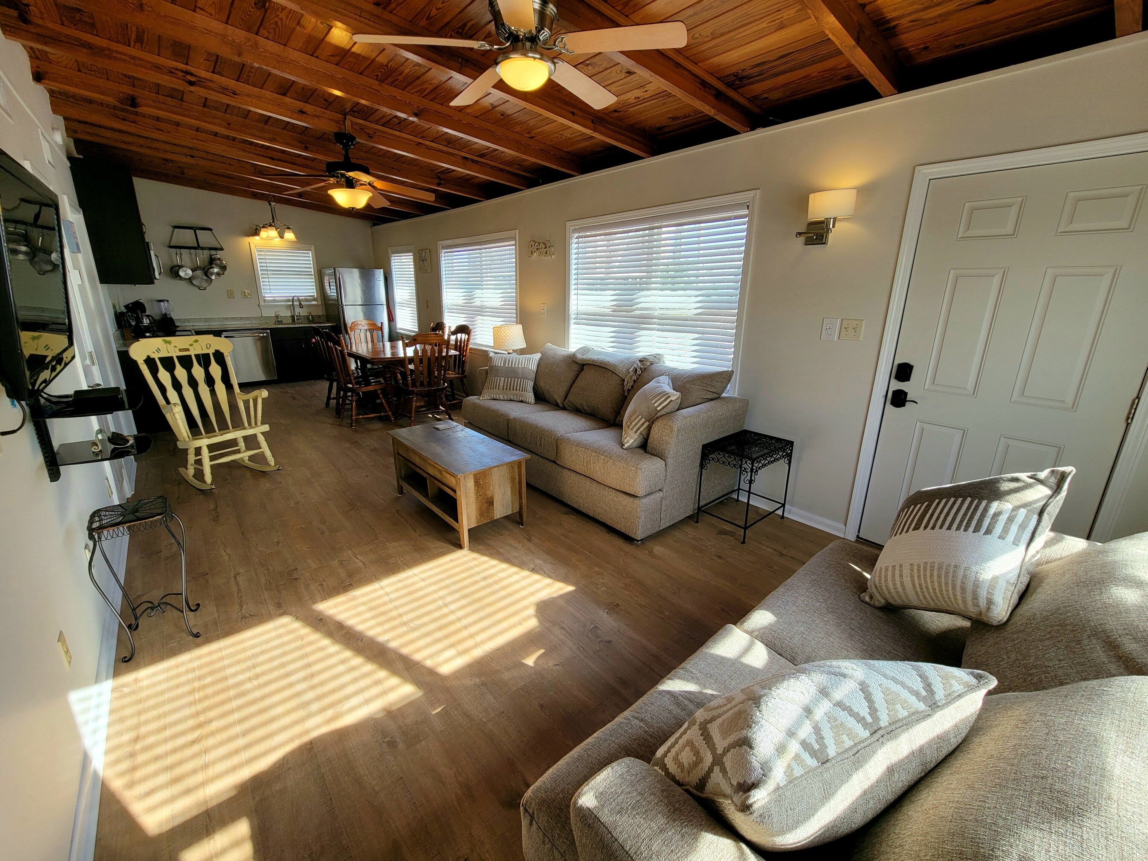 Huis, Meerdere bedden, balkon, uitzicht op het strand (Soul Tide) | Woonruimte