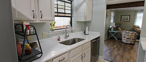 House, Multiple Beds, Patio, Garden View (The Peaceful One) | Private kitchen | Coffee/tea maker