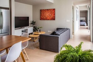 Interior - 2BR WFH Oasis: Views + Comfort (Ciudad de México)
