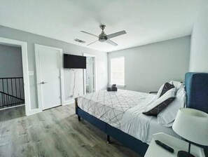 2 chambres, bureau, Wi-Fi gratuit, draps fournis