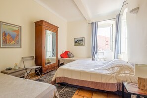 3 bedrooms, iron/ironing board, free WiFi - Le Napoléon - Appt à moins d'un km de la plage (L'Île-Rousse)