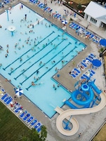 Seasonal outdoor pool, lifeguards on site