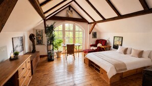 9 bedrooms, WiFi, bed sheets, wheelchair access - Seegut Blaue Blume (Boitzenburger Land)