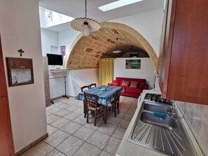 Apartment, 1 Schlafzimmer, Raucher, Terrasse | Wohnbereich