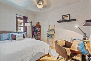 2 chambres, bureau, accès au Wi-Fi (inclus), literie fournie