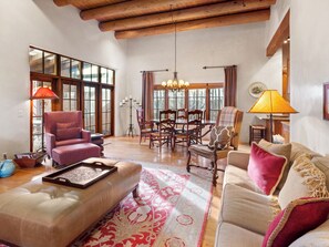 スマートテレビ、暖炉