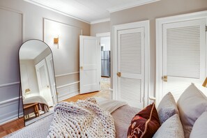 2 chambres, bureau, fer et planche à repasser, Wi-Fi gratuit
