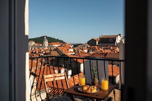 Suíte luxo | Vista da sacada