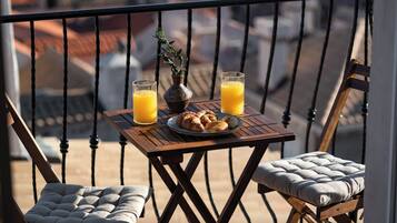 Deluxe suite with balcony | Balcony