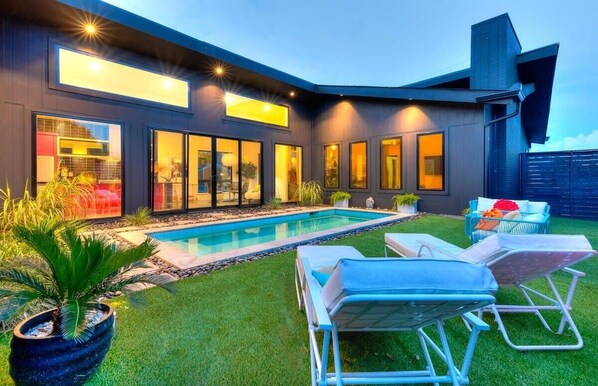 Pool - Swanky Lux Home!•Private Pool! •11 Beds (Nashville)