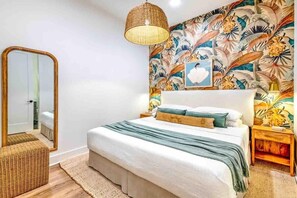3 habitaciones, tabla de planchar con plancha, wifi y ropa de cama 