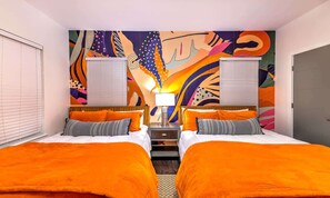 4 bedrooms, WiFi, bed sheets
