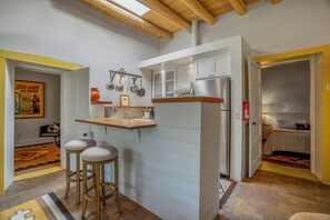 Interior - Frida’s Gallery | Historic Charm (Santa Fe)