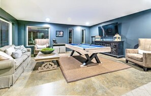Spielezimmer