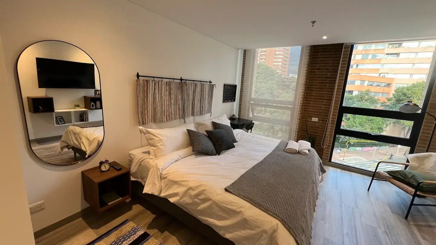 1 bedroom, in-room safe, desk, iron/ironing board