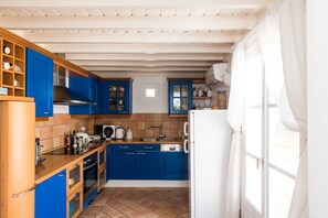 Kühlschrank, Ofen, Herdplatte, Geschirrspüler
